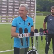 Luís Castro revela estreia do time principal do Botafogo no Carioca já na próxima quinta-feira e explica planejamento