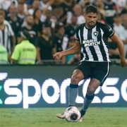 Em baixa, Daniel Borges recebe sondagens e pode sair do Botafogo