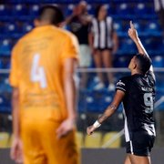 Tiquinho Soares, do Botafogo, entra na seleção da segunda fase da Copa do Brasil