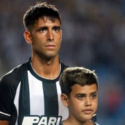 Di Plácido celebra estreia pelo Botafogo com goleada histórica: ‘Torna tudo isso ainda mais especial’