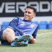 Concorrência árabe faz Botafogo desistir de Rojas; clube tentará investir valor em outro jogador do mesmo perfil na segunda janela