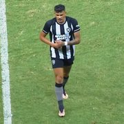 Botafogo consegue efeito suspensivo para Tiquinho Soares e Marçal; dupla não joga nesta quarta