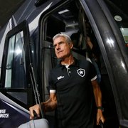 Estaduais, calendário, gramados, desrespeito… Técnico do Botafogo, Luís Castro faz longo desabafo sobre mazelas do futebol brasileiro: ‘Uma hora pagaremos a fatura’