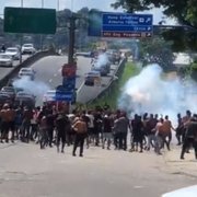 Organizadas de Flamengo e Botafogo entram em confronto em São Gonçalo horas antes do clássico; um homem é baleado