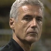 Rizek questiona declaração de Luís Castro sobre Botafogo: 'Então por que não saiu antes de o Brasileiro começar?'
