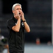 Luís Castro admite excesso de erros de passe do Botafogo contra a LDU, mas confia no objetivo: ‘Vamos atrás do primeiro lugar’