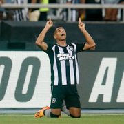 Com Tiquinho Soares e Victor Sá, Botafogo está escalado para duelo decisivo contra Athletico-PR