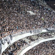 Sonhar não custa nada! Torcida do Botafogo anuncia que voltará a cantar samba da Mocidade que embalou as arquibancadas na década de 1990