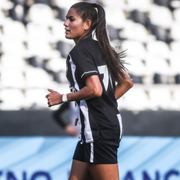 Futebol feminino: artilheira, Valéria celebra momento individual e destaca sequência positiva do Botafogo no Brasileiro A2