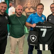 Botafogo presta homenagem a Gustavo Magliocca com dirigentes do Palmeiras no Allianz Parque