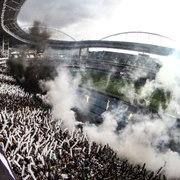 Já acabou! Torcida do Botafogo esgota ingressos para o jogo contra o Coritiba domingo no Nilton Santos