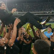 Lucio Flavio publica mensagem de despedida do Botafogo: ‘Vão na fé, no trabalho e na humildade’