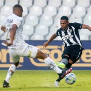 Victor Sá celebra retorno ao Botafogo com boa atuação na Vila Belmiro: ‘Feliz por voltar ajudando a equipe’