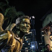 VÍDEO: Botafogo TV mostra inauguração da escultura de Garrincha e Farol da Estrela Solitária em General Severiano