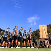 Comentaristas projetam jogo do Botafogo contra o Coritiba: ‘Vitória desanima os adversários e manda recados’