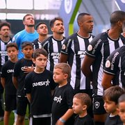 Comentarista: &#8216;Atuação contra o Vasco mostrou que Luís Castro, que fez ótimo trabalho, é página virada no Botafogo. Líder inquestionável&#8217;