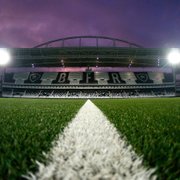 Em briga pelo Maracanã, Flamengo sugere que Vasco use estádio do Botafogo e cita ‘elogiada grama artificial’ do Nilton Santos (?!)