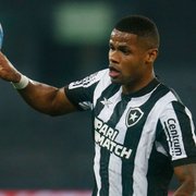 Júnior Santos pode voltar ao time titular contra o Goiás, diz rádio; veja provável Botafogo