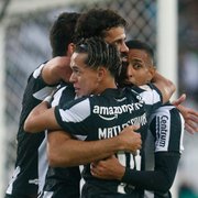 Loffredo enaltece liderança do Botafogo: ‘A distância só permite observação por binóculos’