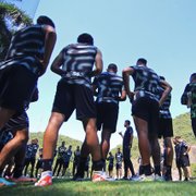 Com demissão de Bruno Lage, Botafogo fortalece laço de ‘família’ em busca do tricampeonato