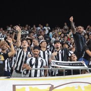 Botafogo tem a sexta maior torcida em Manaus e mais que o dobro da do Fluminense, aponta pesquisa