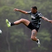 Comentarista: 'Detalhe fundamental do Botafogo que precisa ser resgatado é Tiquinho. Ainda não conseguiu repetir a performance de antes da lesão'