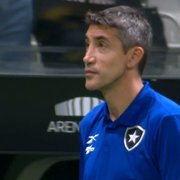 Desafios para Bruno Lage no Botafogo: aproveitamento, ajustes na defesa e melhora no desempenho fora de casa