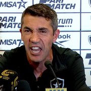 Bruno Lage se exalta em coletiva e pede apoio da torcida do Botafogo: ‘Acreditem como nós! Se tiver que bater, batam em cima do treinador’