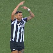 Tiquinho Soares deve ficar fora por lesão no Botafogo por mais de um mês, diz blog