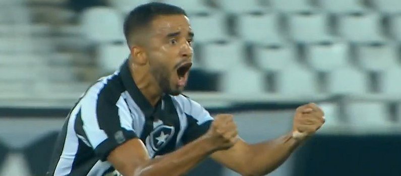 Andrés Sanchez diz que jogador do Botafogo que o Corinthians quer é Caio Alexandre