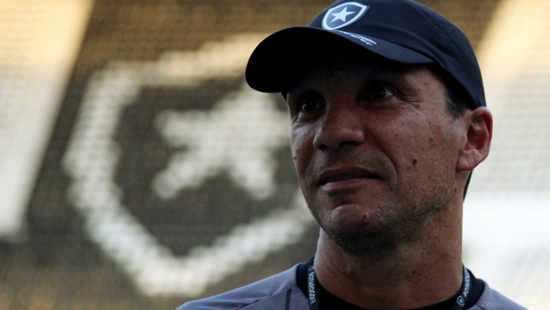 Zé Ricardo é prioridade para 2019 e tratado como unanimidade pela diretoria do Botafogo