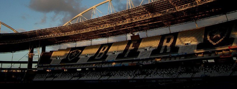 Botafogo pode alugar Estádio Nilton Santos para o Fluminense (Foto: Vítor Silva/SSPress/BFR)