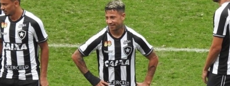 Leo Valencia em Bahia x Botafogo, pela Copa Sul-Americana