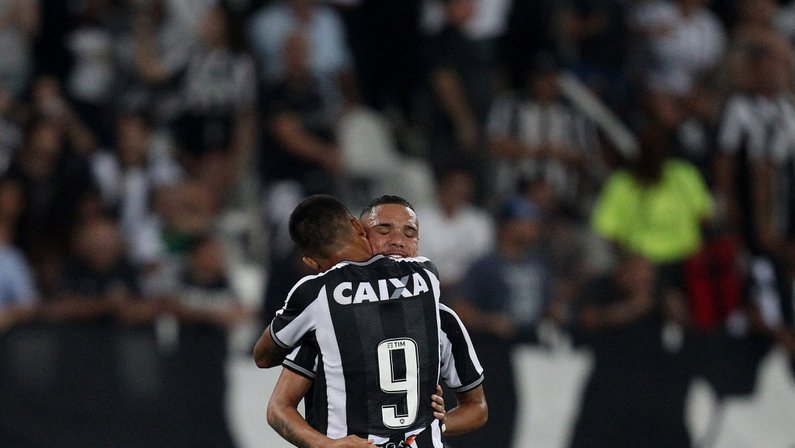 Botafogo cresce e pode mudar de patamar no Brasileirão