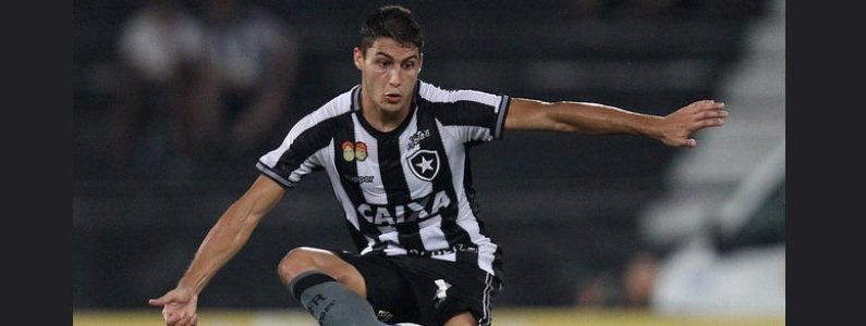 Marcinho e Matheus Fernandes, jogadores do Botafogo, despertam interesse do Corinthians