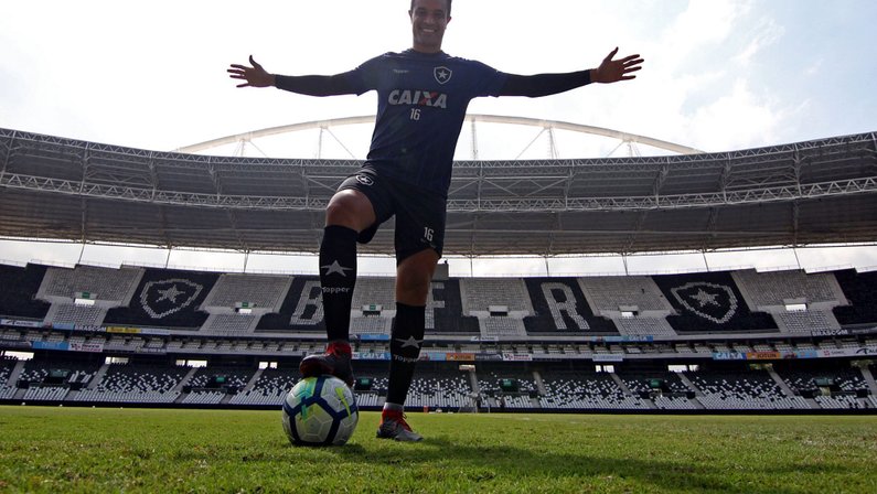 Dudu Cearense passa a limpo a trajetória pelo Botafogo: ‘Sonho realizado’