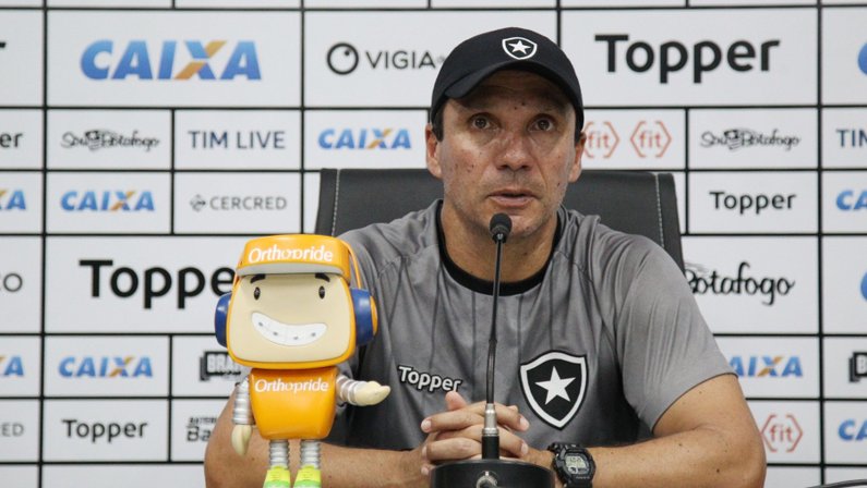 Zé Ricardo vê em derrota ‘coisas positivas que vão nortear planejamento’ do Botafogo