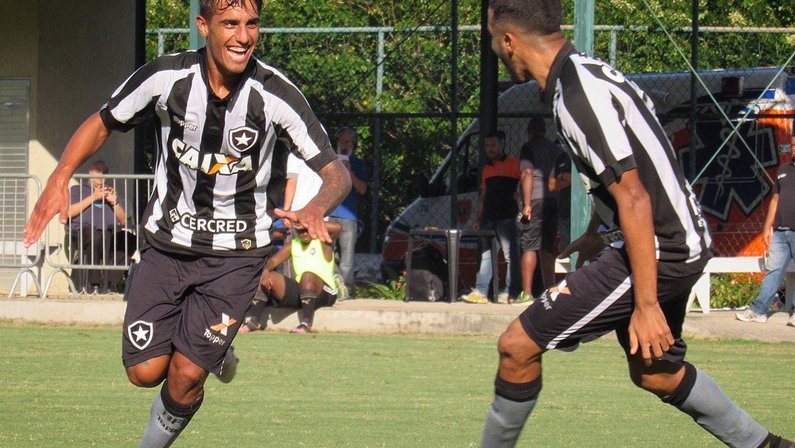 Garotos do Botafogo: Amilcar deve ser emprestado, enquanto Mateus Jorge rescinde