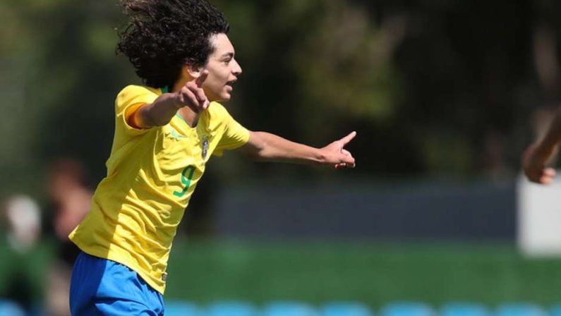 Joia do Botafogo faz 3 gols e Seleção Brasileira sub-15 goleia Chile por 5 a 0