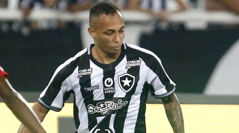 Lucas Campos em Botafogo x Athletico-PR | Campeonato Brasileiro 2019