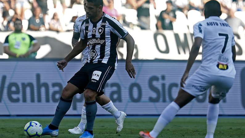 Botafogo visita Atlético-MG em confronto direto pela vaga na Sul-Americana