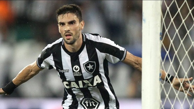 Gol de Rodrigo Pimpão contra o Bahia vale cerveja para torcedor do Botafogo
