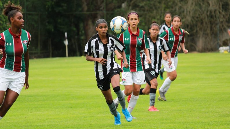 Futebol feminino: Botafogo é eliminado pelo Fluminense na semifinal do Carioca Sub-18
