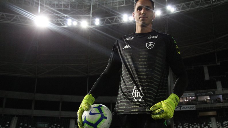 Gatito Fernández, goleiro do Botafogo