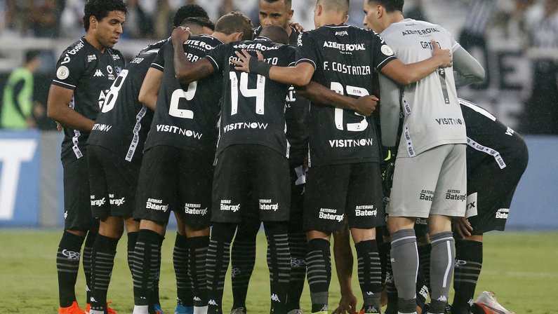 Botafogo joga ‘o suficiente’ e resultados ajudam na reta final do Brasileiro