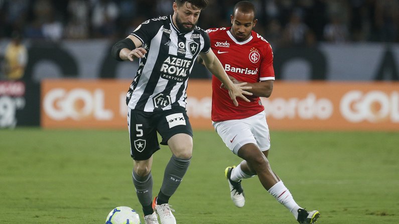 ATUAÇÕES FN: Gatito compromete, Alex Santana vai mal. Marcelo e João Paulo são os melhores no Botafogo