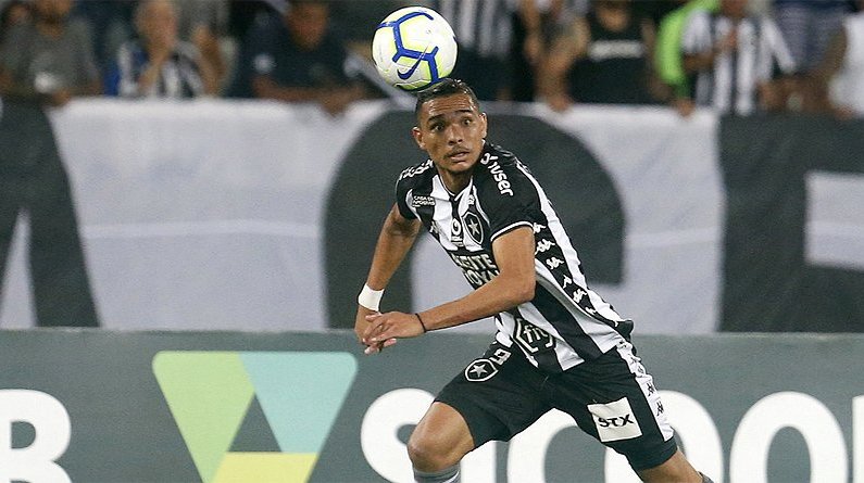 Luiz Fernando em Botafogo x Flamengo | Campeonato Brasileiro 2019