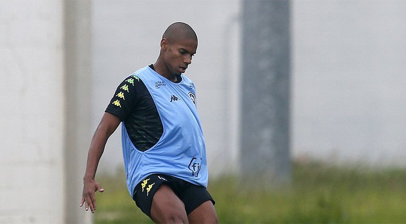 Rickson no treino do Botafogo para o jogo contra o Avaí | Campeonato Brasileiro 2019