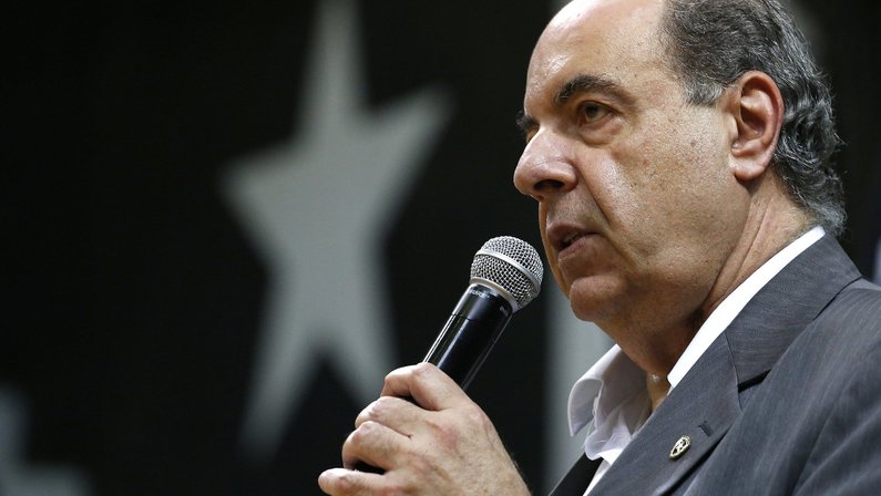 Mufarrej garante que Botafogo está em busca de reforços: ‘Mapeamento em cima das carências’