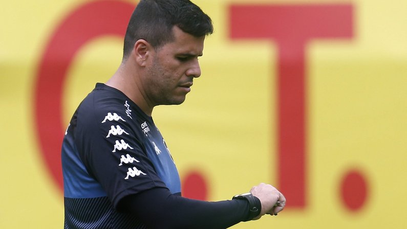 Botafogo retorna das férias com home training nesta segunda-feira; preparador físico explica trabalhos